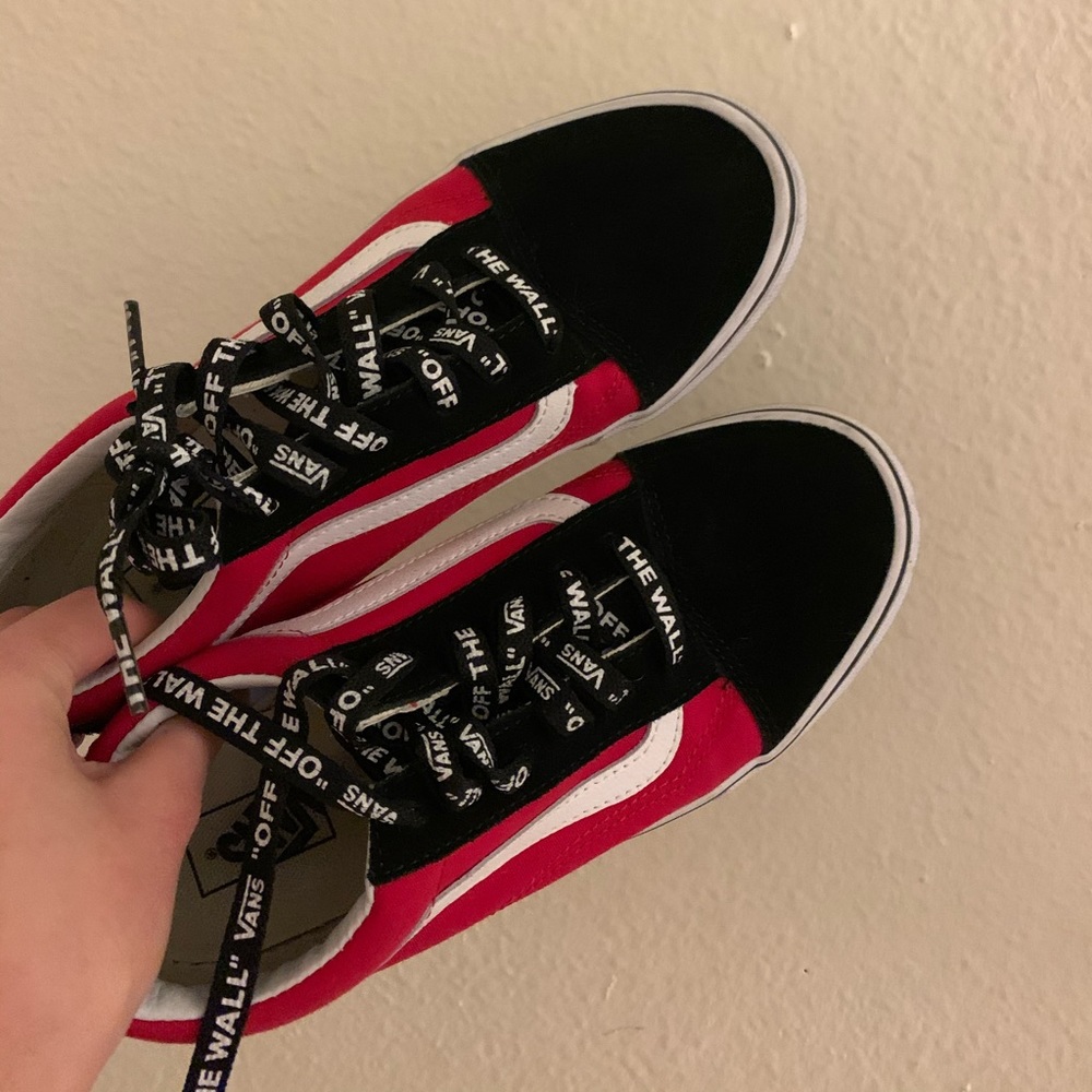 Logo pop black/white vans